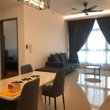 Paradigm Residence New 5-6Pax Johor Bahru Exterior photo