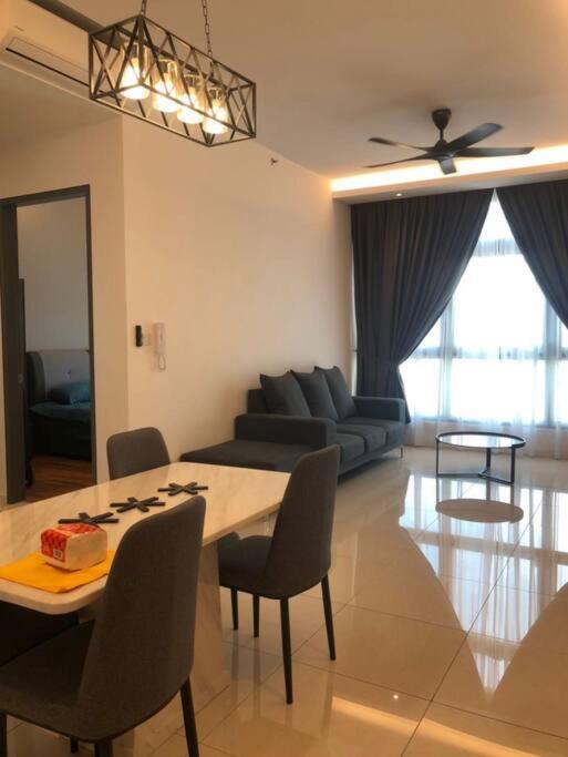 Apartment Paradigm New 5-6pax *